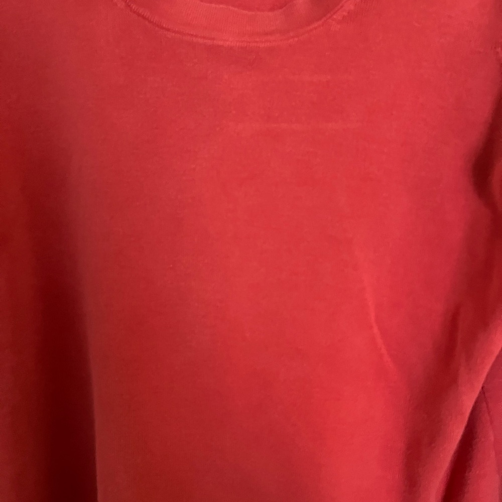 Casual Corner Coral Women's Sweater 75 percent Silk - Picture 2 of 5